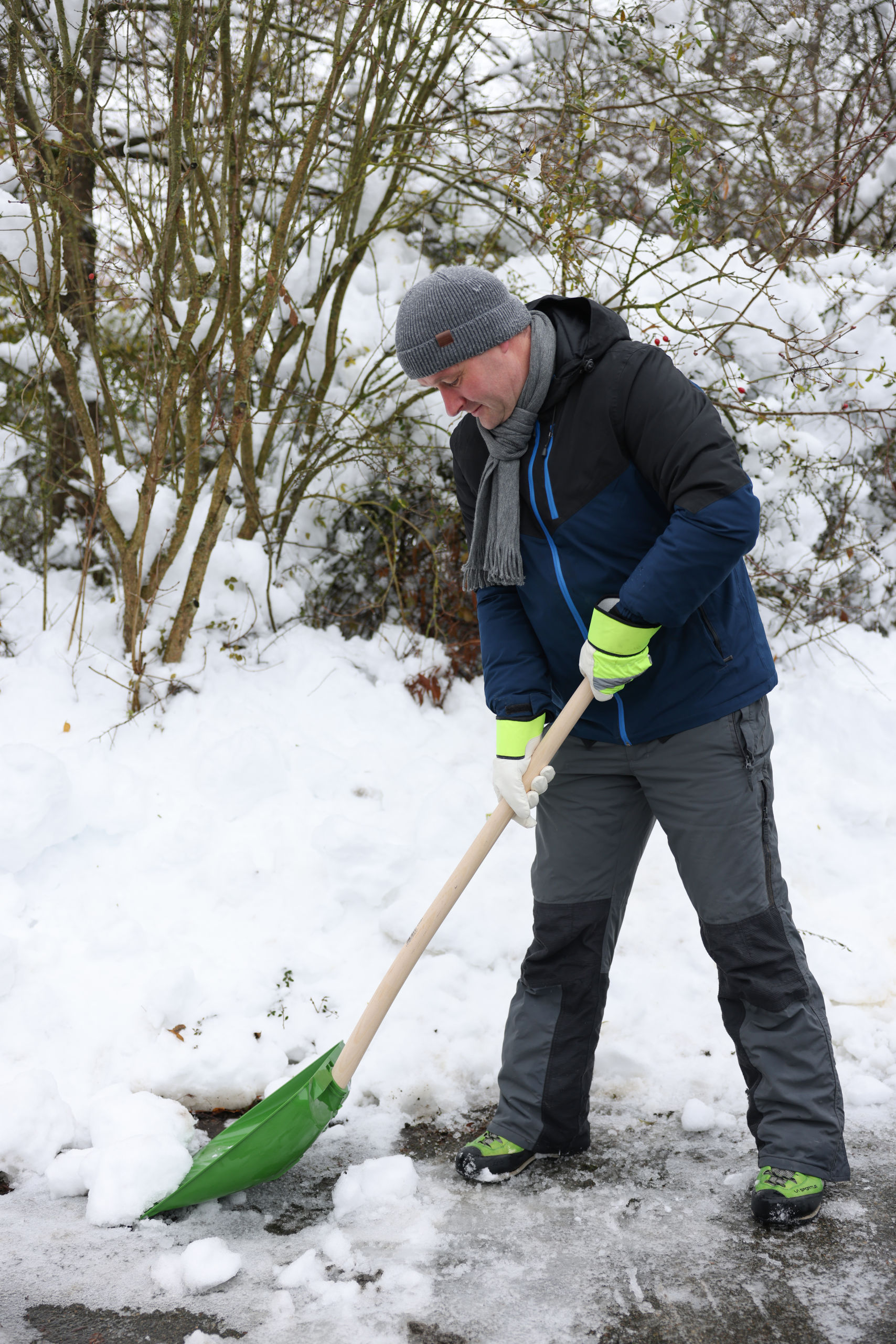 Schnee- und Getreideschaufel aus Kunststoff - Kerbl 29666 Schnee- und Getreideschaufel aus Kunststoff von Kerbl 29666