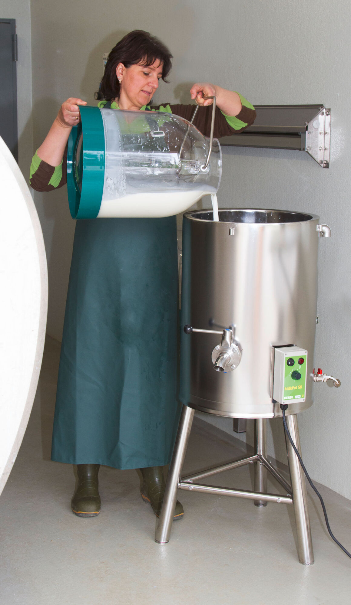 MilkPot 50 Milcherwärmer 50 Liter, 2500 Watt von Kerbl 141450
