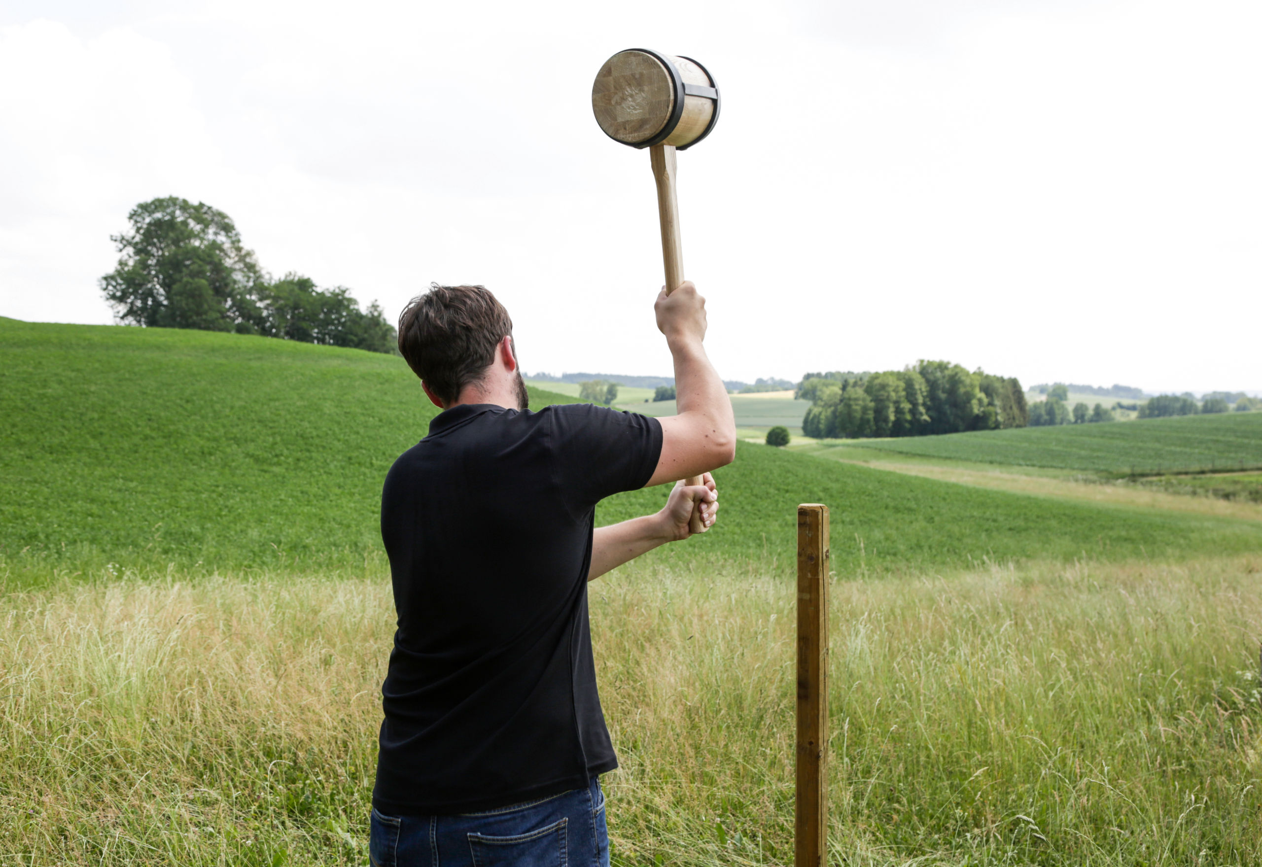 Holzschlegel mit angeschweißten Flacheisen von AKO 44482