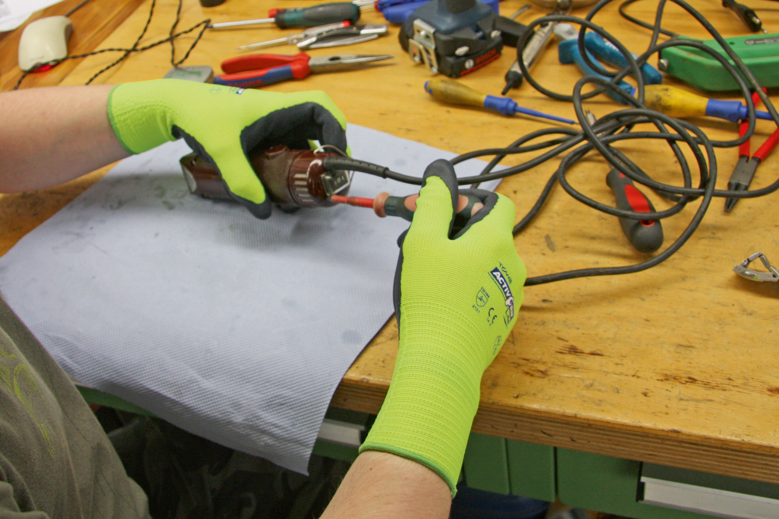 Arbeitshandschuh ActivGrip Lite von TOWA