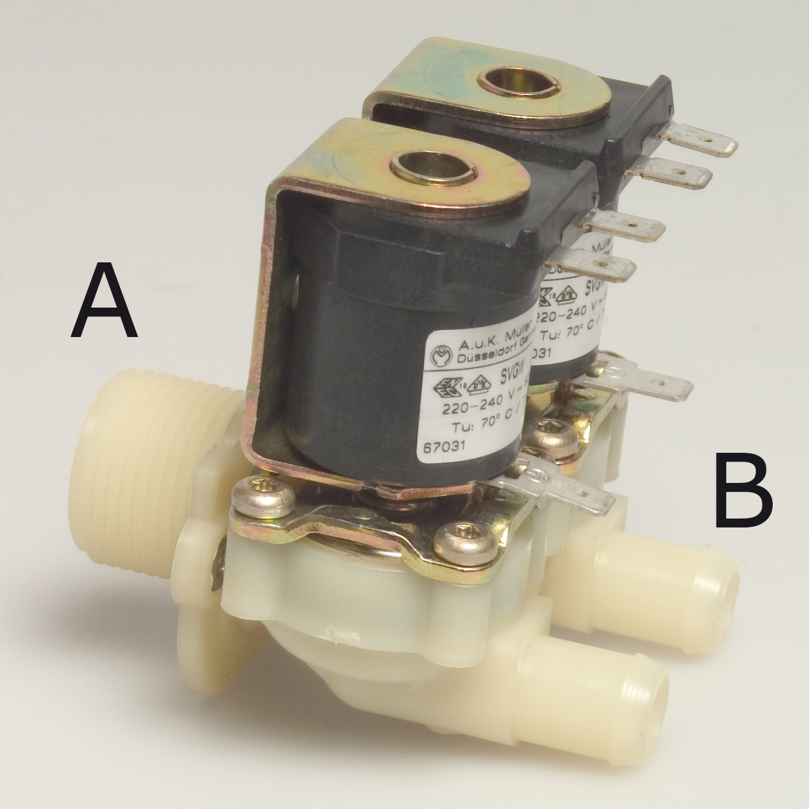 Magnetventil doppelt, Gerade 220V 3/4" Anschluss - A. u. K. Müller Magnetventil doppelt, Gerade 220V 3/4" Anschluss von A. u. K. Müller