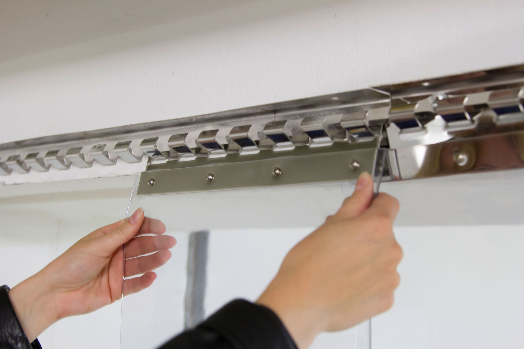PVC Streifenvorhang-Set - Kerbl 291162 PVC Streifenvorhang-Set von Kerbl 291162